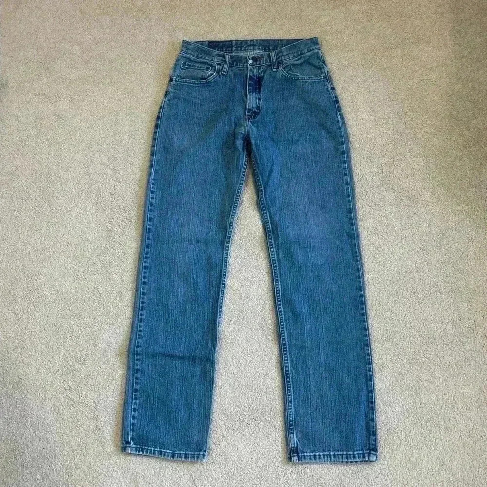 Menâs Wrangler Regular Fit Blue Jeans In Size 30 X 32